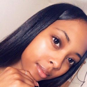 Meet your Posher, Ericka